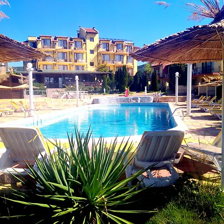 Yalta Complex מלון