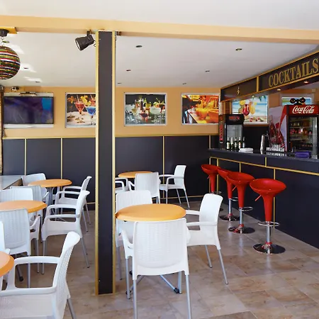 Yalta Complex סבטי ולאס